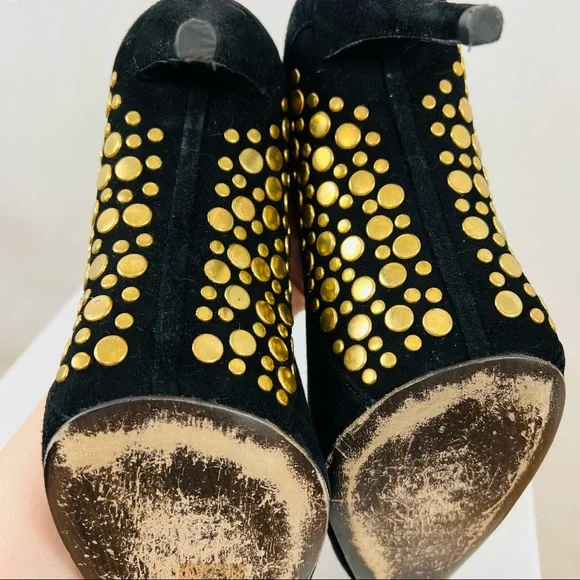 Stuart Weitzman Studded Heels 🔥🔥🔥! - Picture 8 of 16